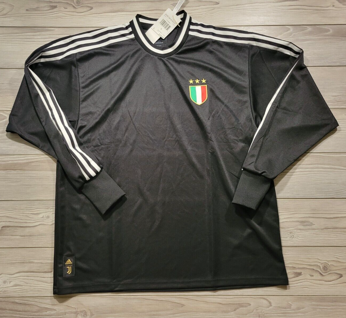 Juventus Adidas Authentic Football Icon Goalkeeper Jersey Juventus Adidas Authentic Football Icon Goalkeeper Jersey