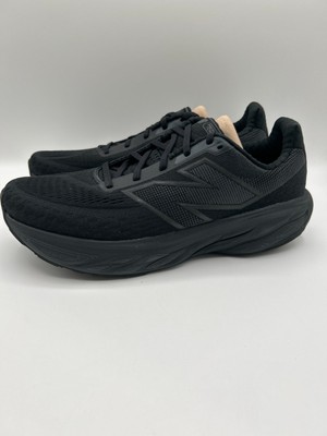 Size 11 - New Balance Men display picture 2