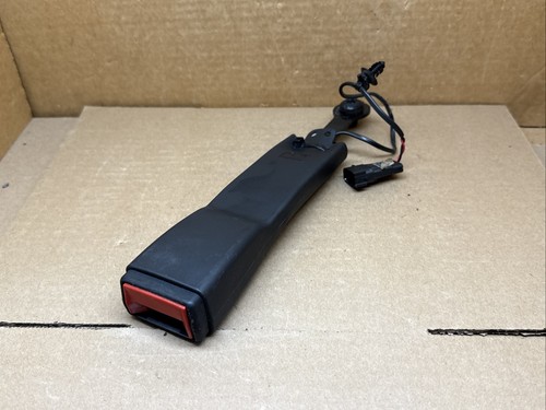 2017-2020 Ford Fusion Driver Front Seat Belt Seatbelt Buckle Black