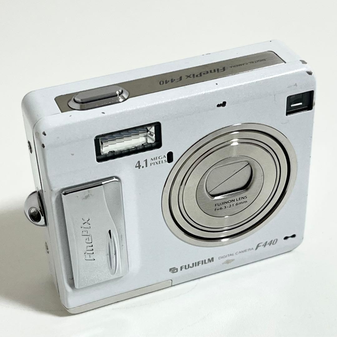 【Excellent+++++】Fujifilm Finepix F440 4.1MP Digital Camera w/battery Japan