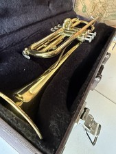 YAMAHA YTR 2320 Trumpet Brass Vintage with hard case
