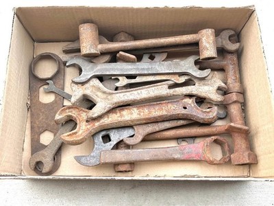 Antique Rusty Wrench Lot -Primitive Tools- For Restoration or Metal Art, etc.