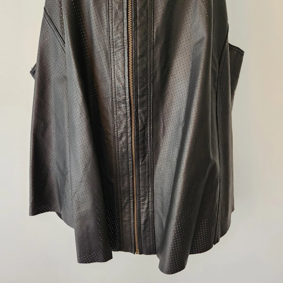 XCVI Upstage Perforated Leather Moto Vest Women's 3X Black Racerback Minimalist - Image 3 of 4