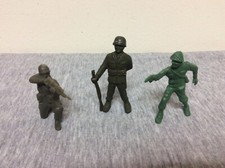 Vintage WWII US Army Plastic Toy Soldiers Lot