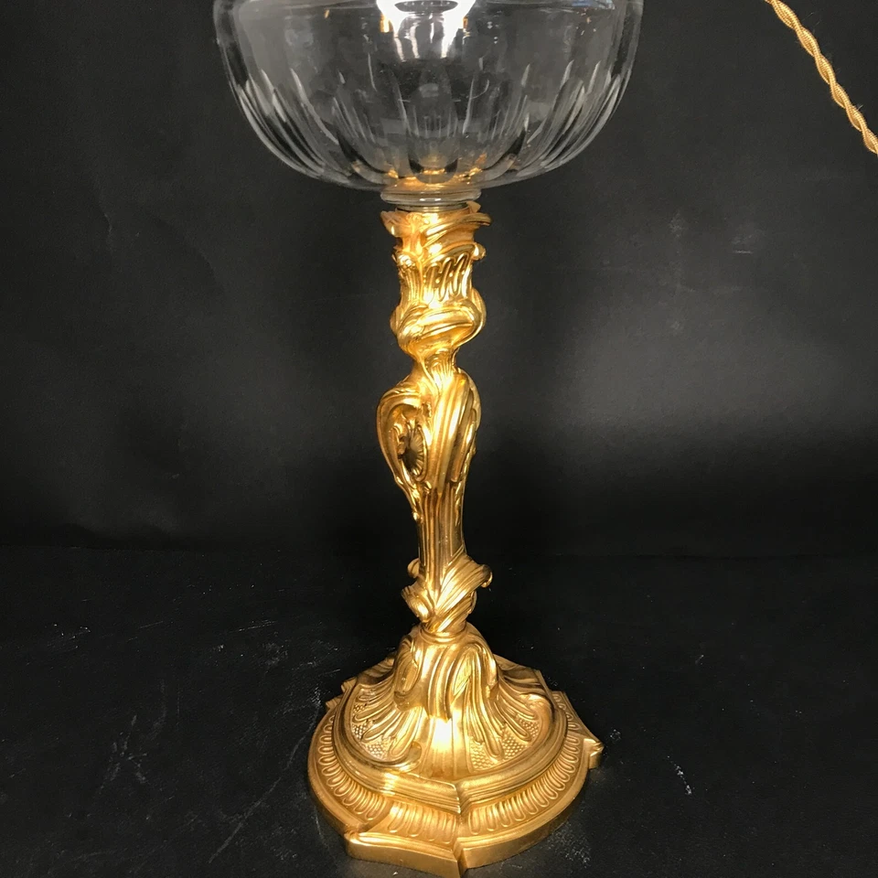 Lampada Petrolio 19e Stile Rocaille Luigi XV Bronzo Dorata Antico Vintage - Immagine 4 di 4