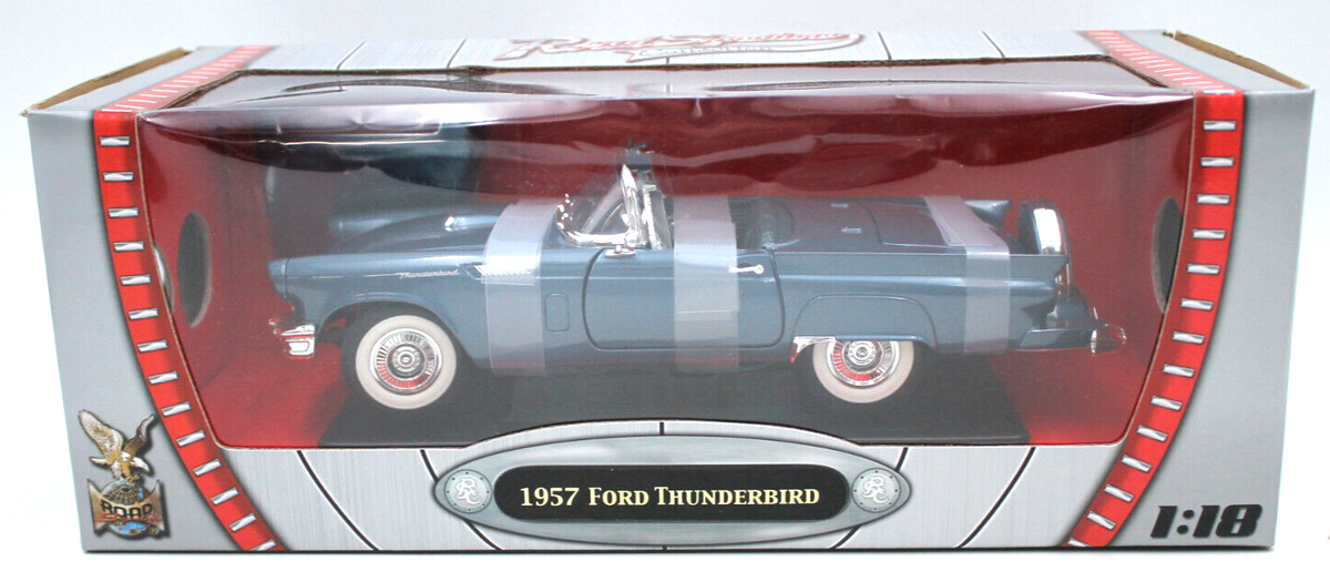 Yat Ming Road Signature 1957 Ford Thunderbird 1/18 Die Cast