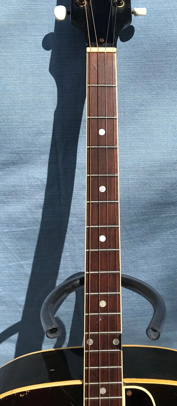 Picture 3 of 24