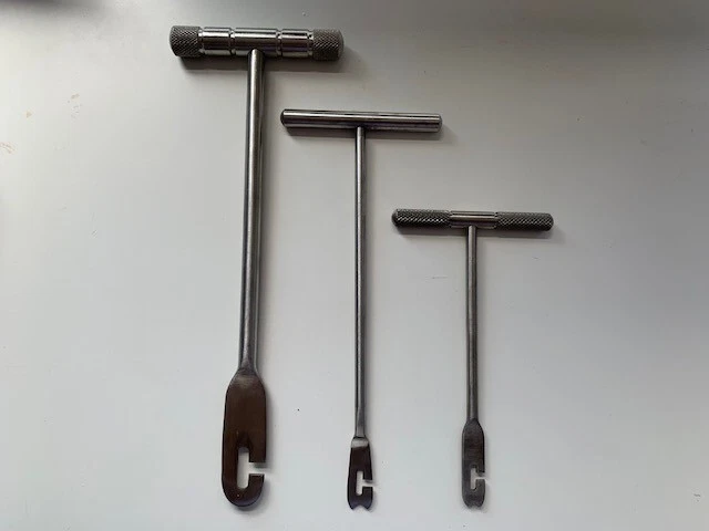 EUROFISHING SEEANGELN - EDELSTAHL T BAR DISGORGER - VERSCHIEDENE GRÖSSEN