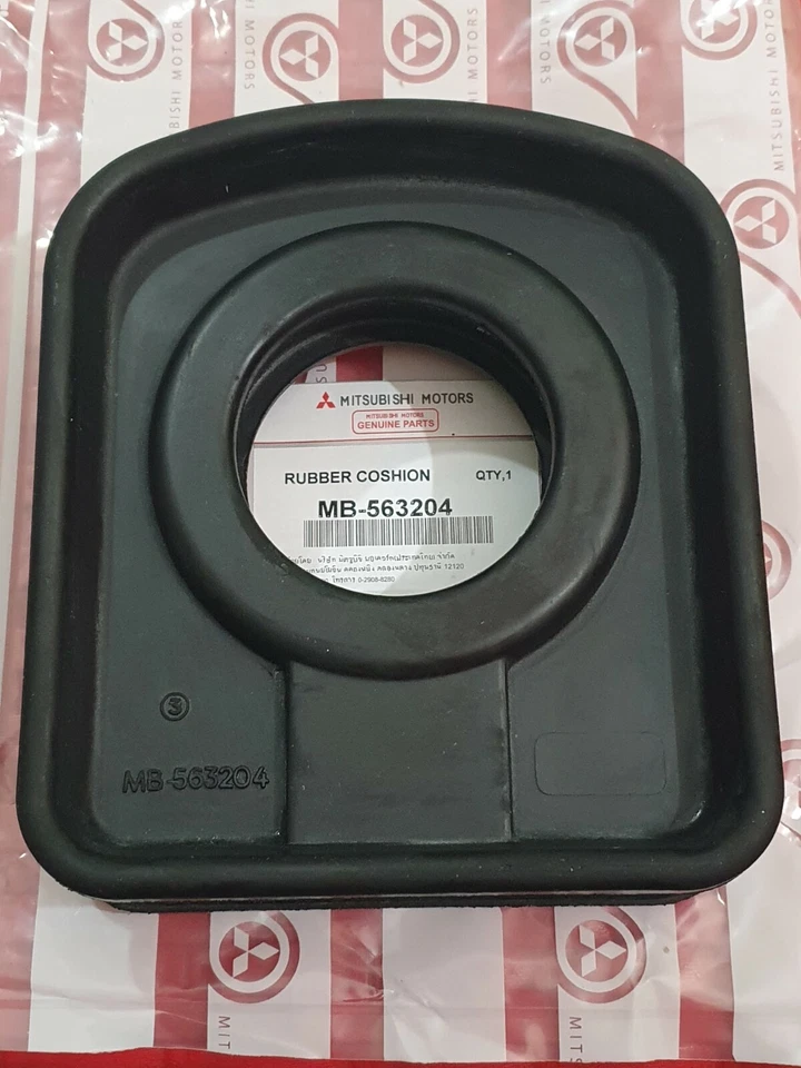 MITSUBISHI FUSO CANTER FE110 FE111 FE 211 CENTER BEARING PROPELLER CUSHION Foto 3 de 4