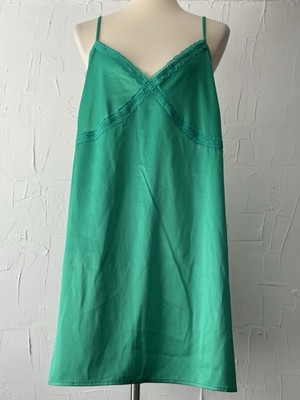 Colsie Sleepwear/Slip Green Satin (XL)Lace Trim Adjustable Straps Slits EUC