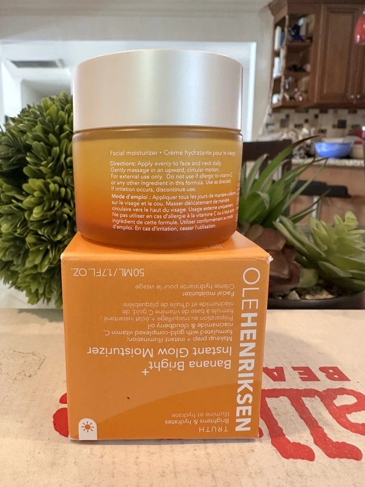 OLE HENRIKSEN Hidratante Brilho Instantâneo Banana 1,7 oz/50 mL TAMANHO COMPLETO CAIXA LACRADA US$ 52 - Imagem 2 de 2