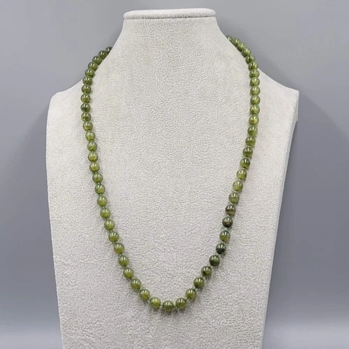 Vintage MArbled Green Bead Necklace Estate Costume Jewelry 24"