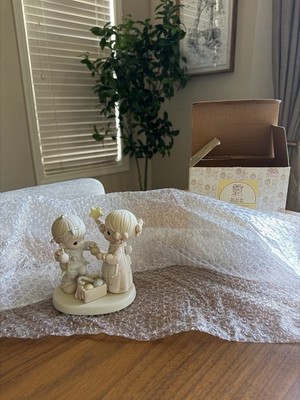 Precious Moments  You Are My Favorite Star  527378 Boy/Girl Christmas Decor 1992