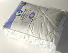 Sealy Cool Comfort Crib / Toddler Bed Mattress Pad 100 Waterproof 52 x 28