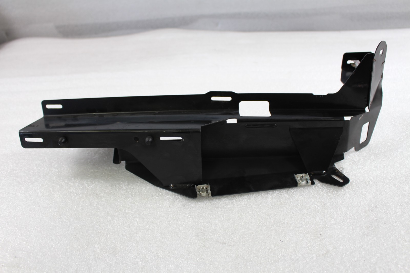 Lamborghini Urus Rear Left Pillar P/N 4ML885967A
