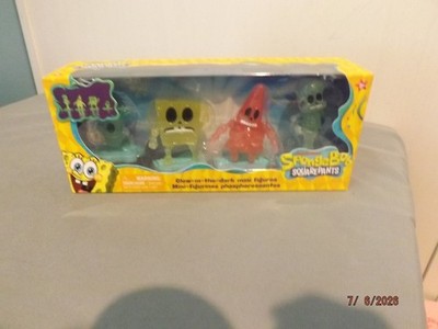 Spongebob Squarepants Mini Glow in The Dark Figures Set of 4 NEW