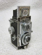 RARE Vintage SHOWA GemFlex I Mini Twin Lens TLR Camera. Occupied Japan. MIOJ