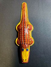 Vintage Alligator Tin/Metal Noisemaker Clicker - US Metal Toy US MFG Co., Japan