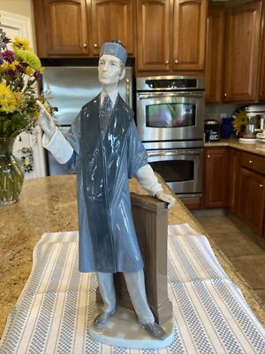 Lladro 4908 The Barrister - Perfect Condition