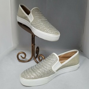 inc silver shoes