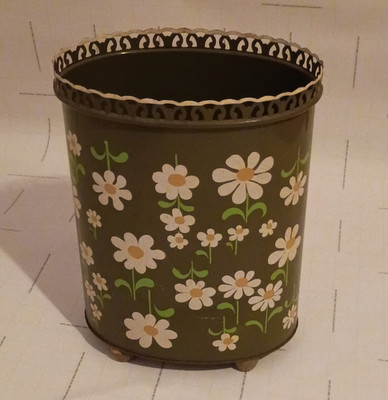 Panbiroo Metal Floral Round Wastebasket Green/White 2 Gal 11x9 in Small