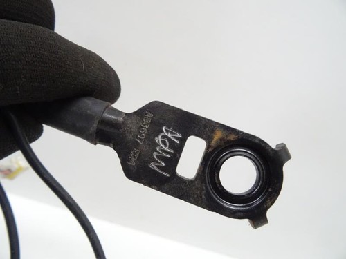 BOUCLE DE CEINTURE DE SECURITE AVANT DROIT Peugeot 308 (4A/C) 8975K9 - Photo 1/2