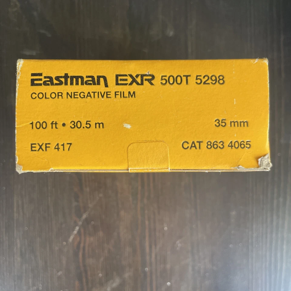 Película negativa a color Eastman EXR 500T sellada 35 mm 100 pies stock vintage 5298 Foto 4 de 4