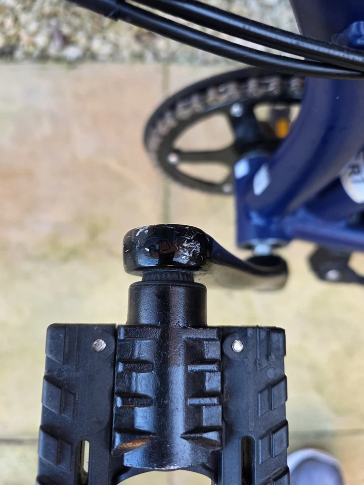 Tern Node D8 Folding Bike Stylish, Compact Ready to Ride. 24 Inch Wheels. - Image 4 of 4