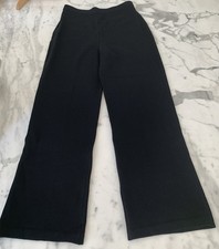 St. John Basics Women  s Knit Black Pants Size 6 Straight Leg Luxury Pull-On
