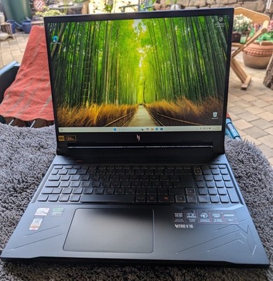 Acer Nitro V16 ANV16-41-R4JH,16'' LCD, AMD Ryzen 7 8845HS, Nvidia RTX4050