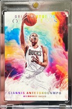 2021-22 Panini Origins Giannis Antetokounmpo Origins Stories Case Hit #19 SSP