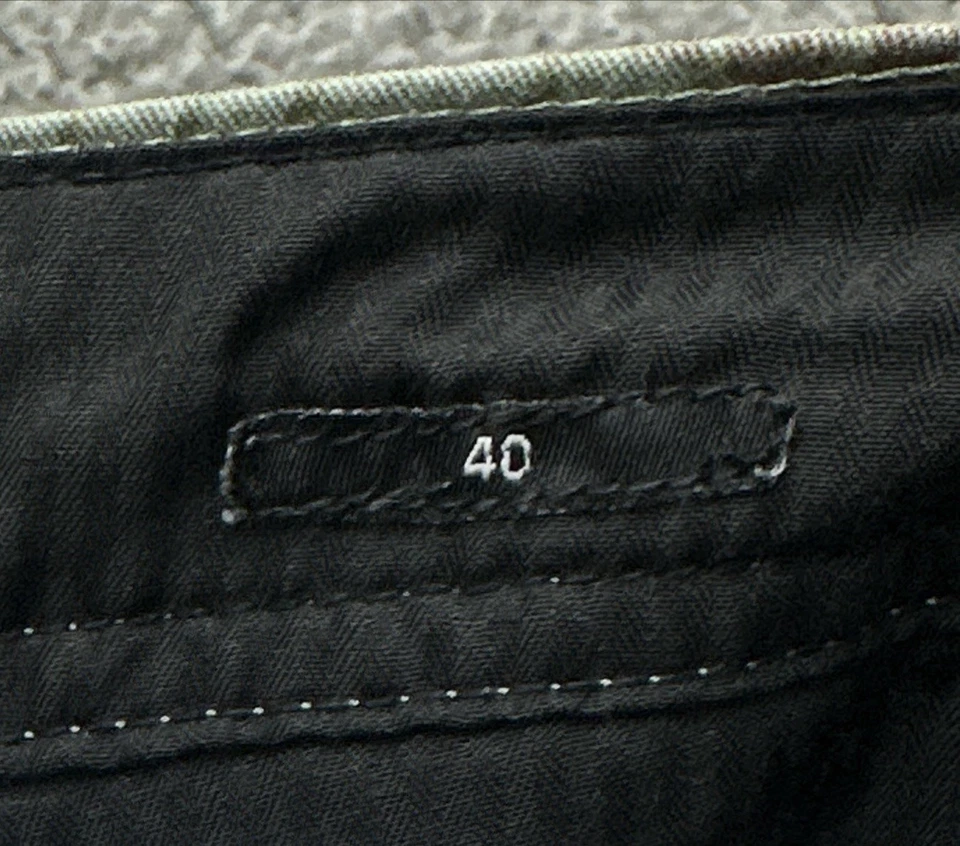 Volcom Shorts Mens 40 Green Camouflage Cargo Pockets Camo Twill - Image 2 of 4