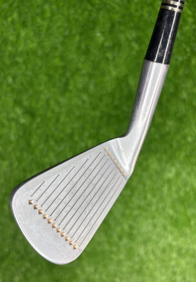 MacGregor Jack Nicklaus Muirfield 7 Iron Right Handed Stiff Flex Steel Shaft - Image 3 of 4