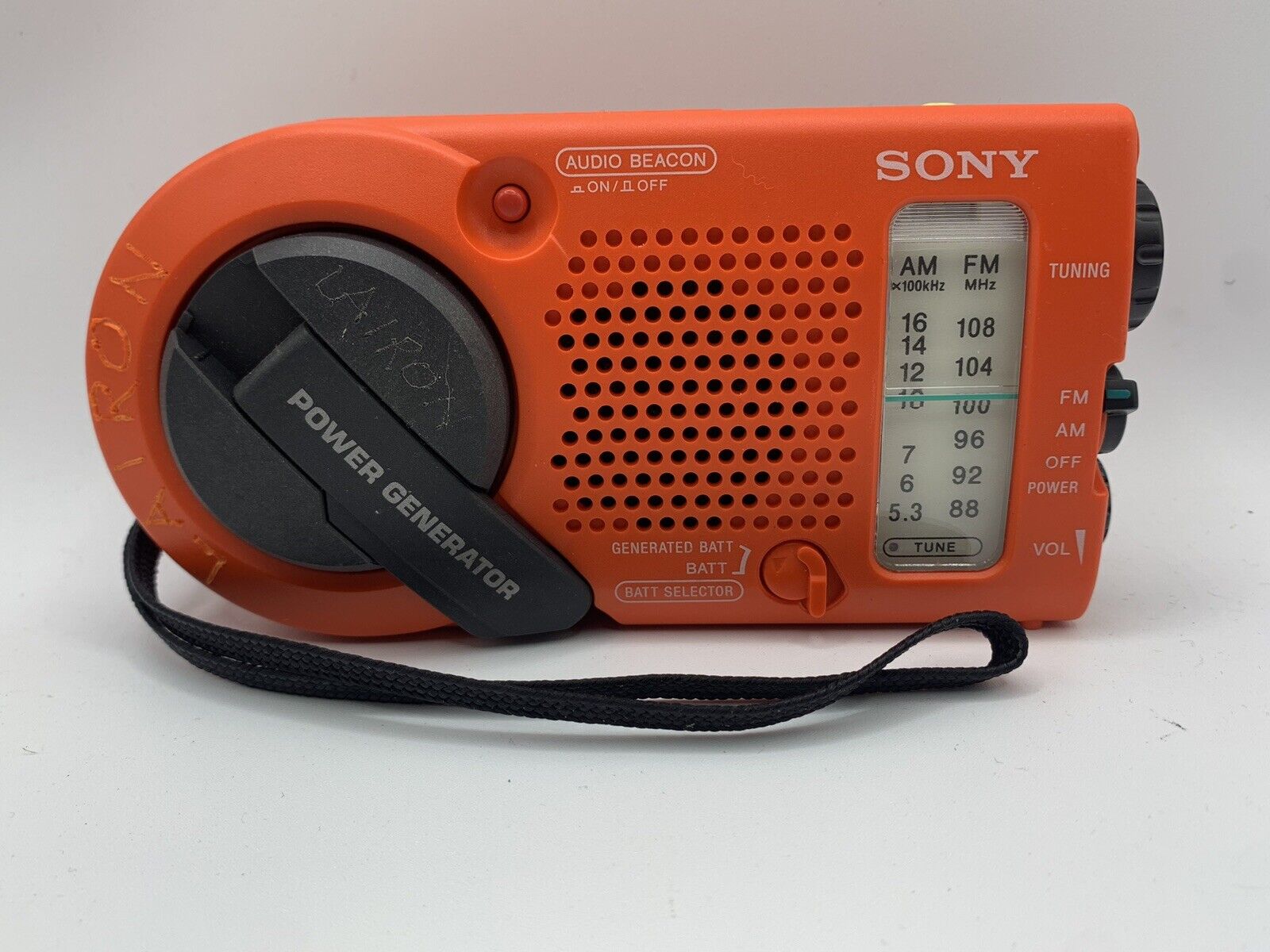 Sony Portable Radio ICF-B09 : FM/AM/Wide FM, Hand crank rechargeable –  WAFUU JAPAN