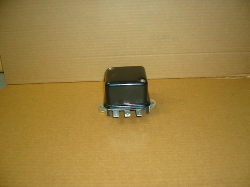Briggs And Stratton Voltage Regulator 12V Delco Voltage Regulator - Compatible With 1118981, 1118988 (Agricultural/Tractor) Voltage Regulator 120v - Foto 5