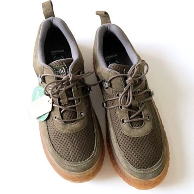 hybrid green label artful suede sneaker