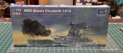 1:700 HMS Queen Elizabeth British Battleship - Trumpeter Ship kit 05797