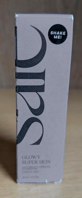 SAIE Glowy Super Skin Lightweight Luminous Serum Foundation - Shade #9