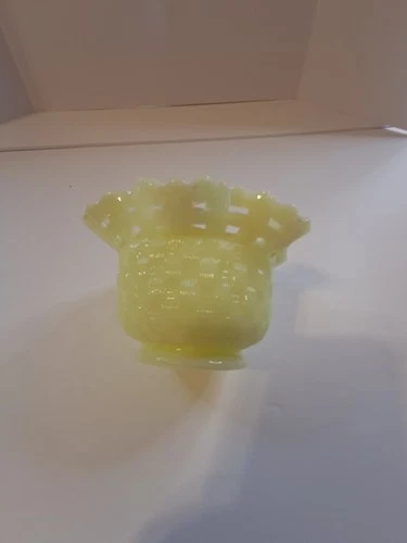 Vintage Pale Yellow Milk Glass Basket Weave Ruffled Edge Decorative Bowl Candy
