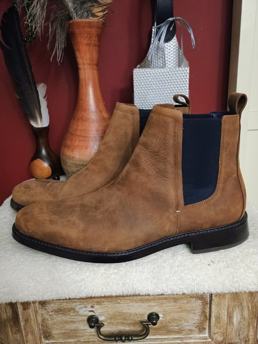 Cole Haan display picture 3