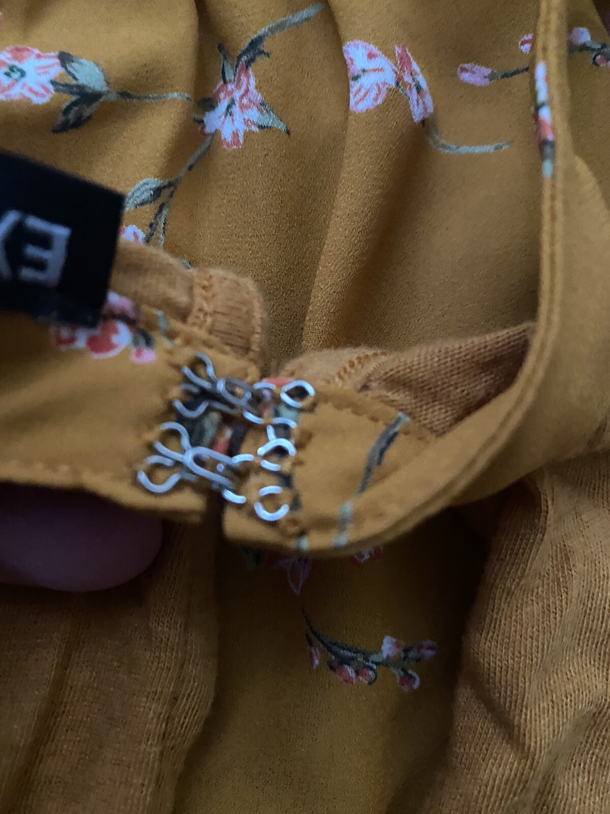 Express Tank Top Size Medium - image 3