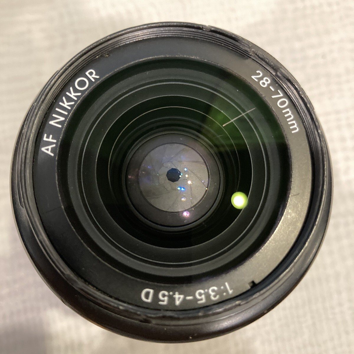 Nikon AF Nikkor 28-70mm F/3.5-4.5 D Zoom Lens - FOR REPAIR/PARTS