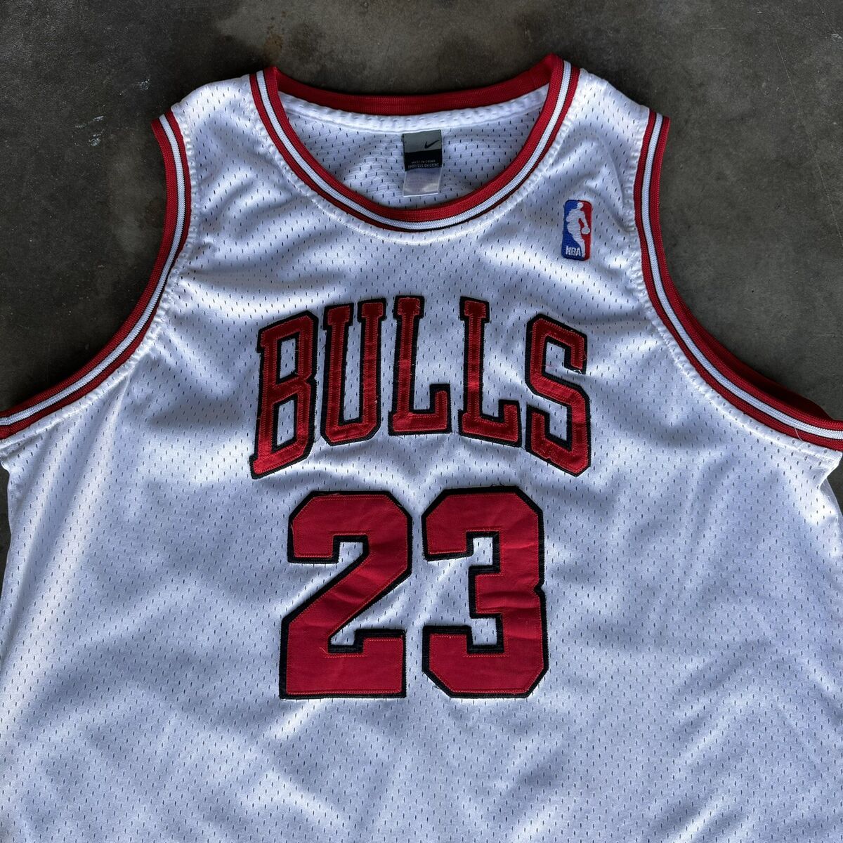 Vintage Michael Jordan Vintage Nike 97 98 Bulls White Jersey Vintage Michael Jordan Vintage Nike 97 98 Bulls White Jersey