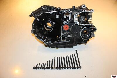 2007 Suzuki Boulevard C50 VL 800 Engine Crankcase Crank Cases