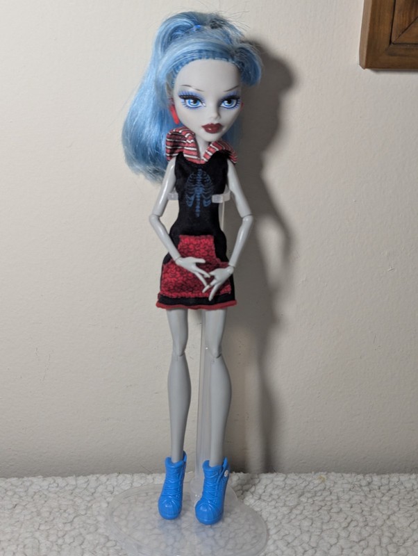 Monster High Ghoulia Yelps Scaris City Of Frights Mattel Doll