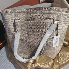 Brahmin Crocodile Embossed Tote Bag Beige Brown Zip Closure Inner Pockets