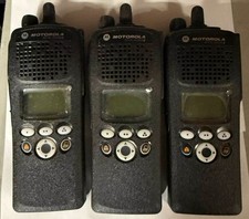 Motorola XTS2500 ll UHF R1 380-470mhz Digital 2 Way Radio H46QDF9PW6BN P25