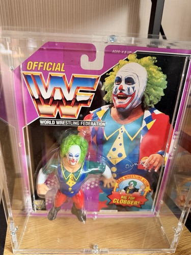 Hasbro WWE WWF MOC Doink The Clown Wrestling Figur...