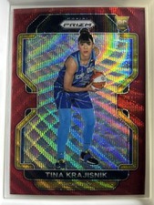 2022 Panini Tina Krajisnik #13 Red Prizm - Chicago Sky