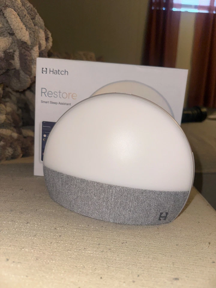 Hatch Restore Smart Sleep Assistant - Image 3 of 4